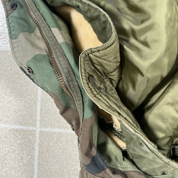 Vintage US Army M65 Field Jacket Mens M Woodland Camo Cold Weather Coat Liner - Picture 7 of 9